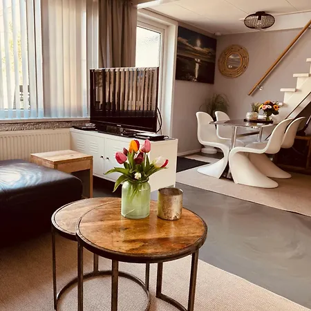 Zomerhuis Rita Holiday home *
