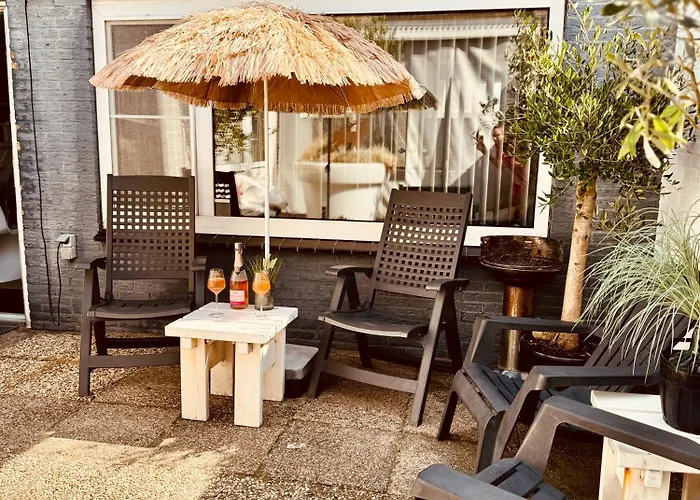 Zomerhuis Rita בית נופש אגמונד אן זי