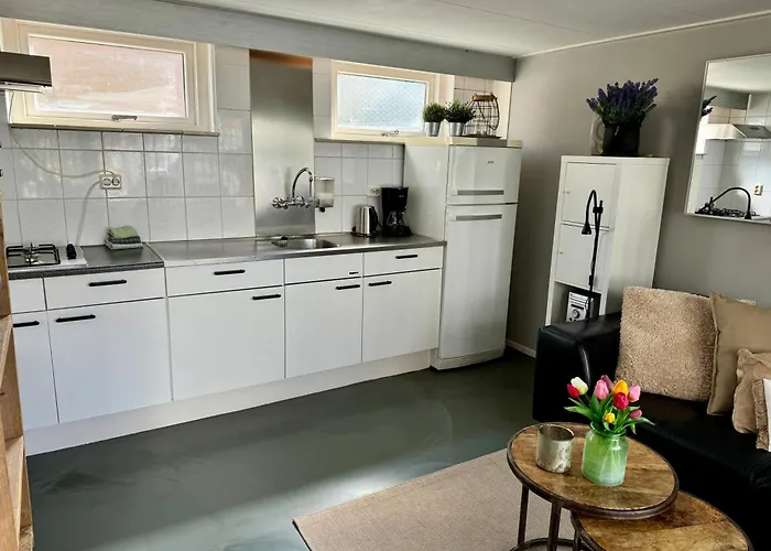 בית נופש Zomerhuis Rita *