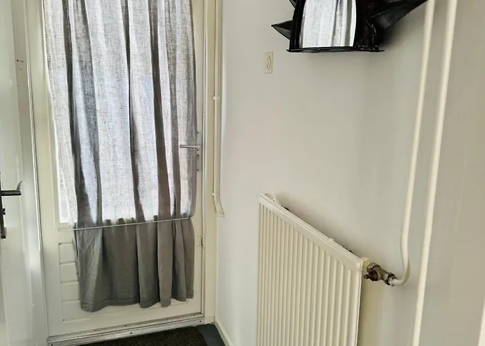 Zomerhuis Rita בית נופש אגמונד אן זי